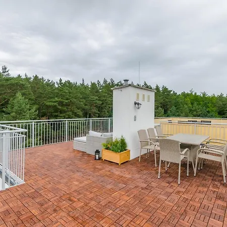 Nadmorski Klif * Debina (Ustka)