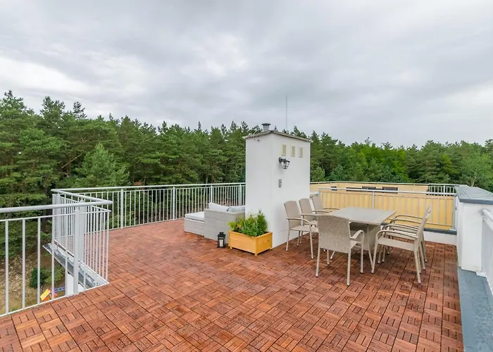 Nadmorski Klif * Debina (Ustka)